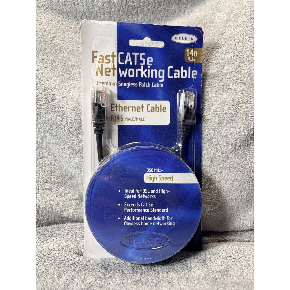Belkin Fast CAT5e Networking Ethernet Cable RJ45 Male/Male 14 FT 4.3 M 350 MHz+